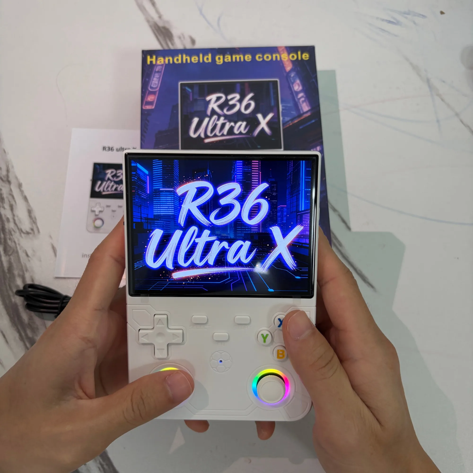 R36 Ultra X Handheld Game Console 4.5 Inch IPS Screen 20000+ Games 3000mAh Battery Vibration Motor 64GB 128GB
R36 Ultra X Handheld Game Console 4.5 Inch IPS Screen 20000+ Games 3000mAh Battery Vibration Motor 64GB 128GB
