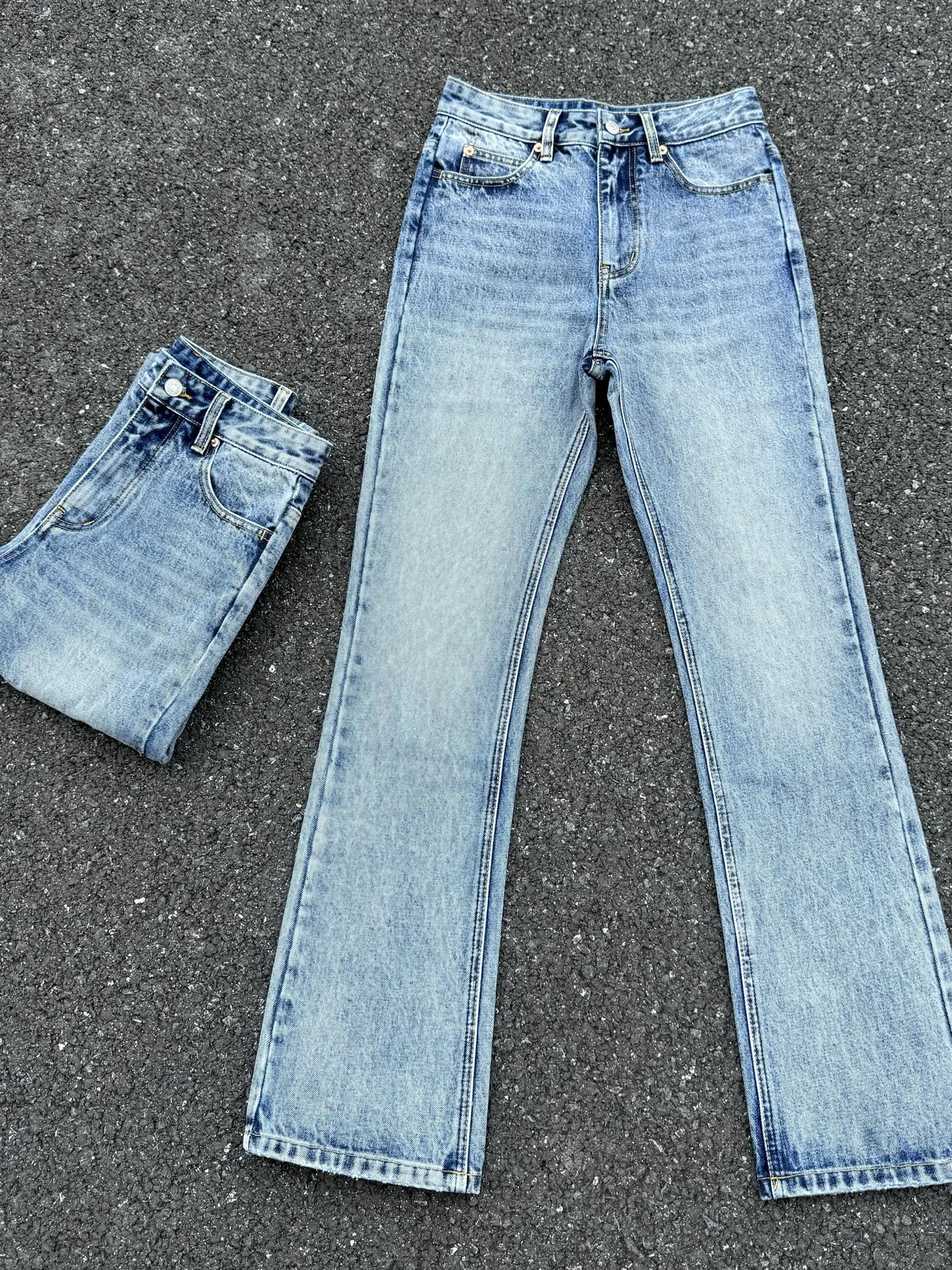 Cleanfit Vintage 517 Style Slim Fit Bell Bottom Straight Leg Jeans Washed Blue Denim Long Trousers Casual Youth Fashion
Cleanfit Vintage 517 Style Slim Fit Bell Bottom Straight Leg Jeans Washed Blue Denim Long Trousers Casual Youth Fashion