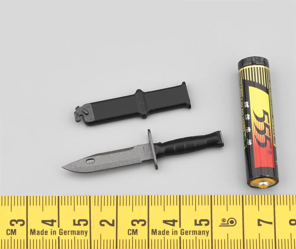 1/6 EASY&SIMPLE ES 06043 PMC Series Knife Holster PVC Material Mini Toys Model Accessories For 12" Figure Doll Fans Collect DIY
1/6 EASY&SIMPLE ES 06043 PMC Series Knife Holster PVC Material Mini Toys Model Accessories For 12" Figure Doll Fans Collect DIY