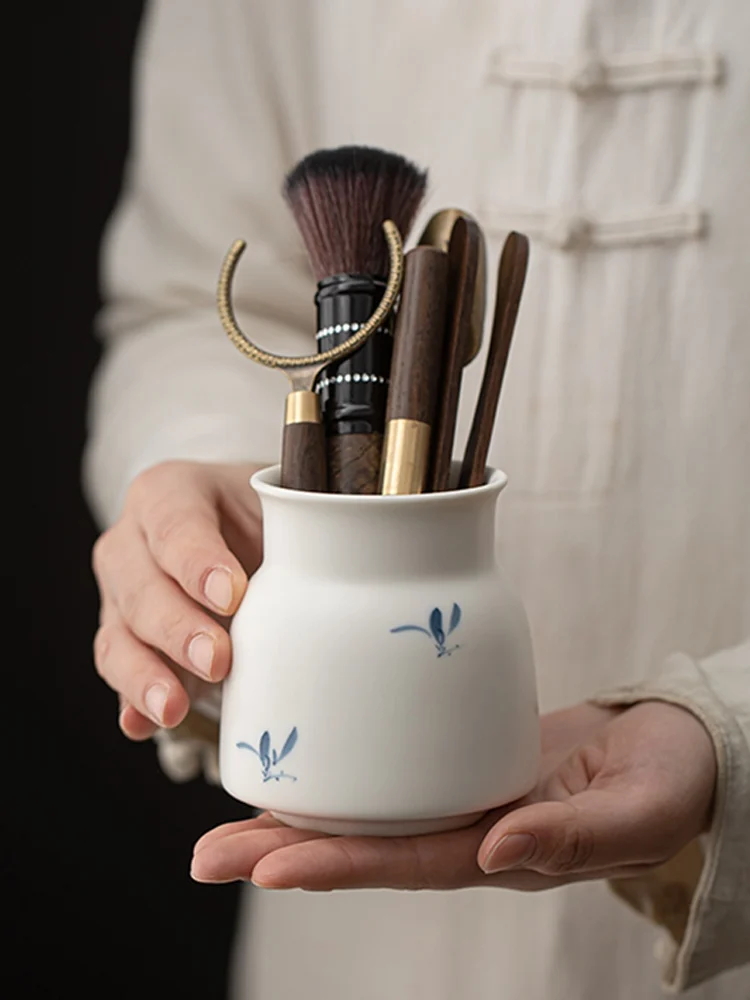 Hand-Painted Ceramic Tea Set Accessories Lacquerware Orchid Six Gentlemen Tea Brewing Tools Comprehensive Tea Clip Tea Needle...
Hand-Painted Ceramic Tea Set Accessories Lacquerware Orchid Six Gentlemen Tea Brewing Tools Comprehensive Tea Clip Tea Needle...