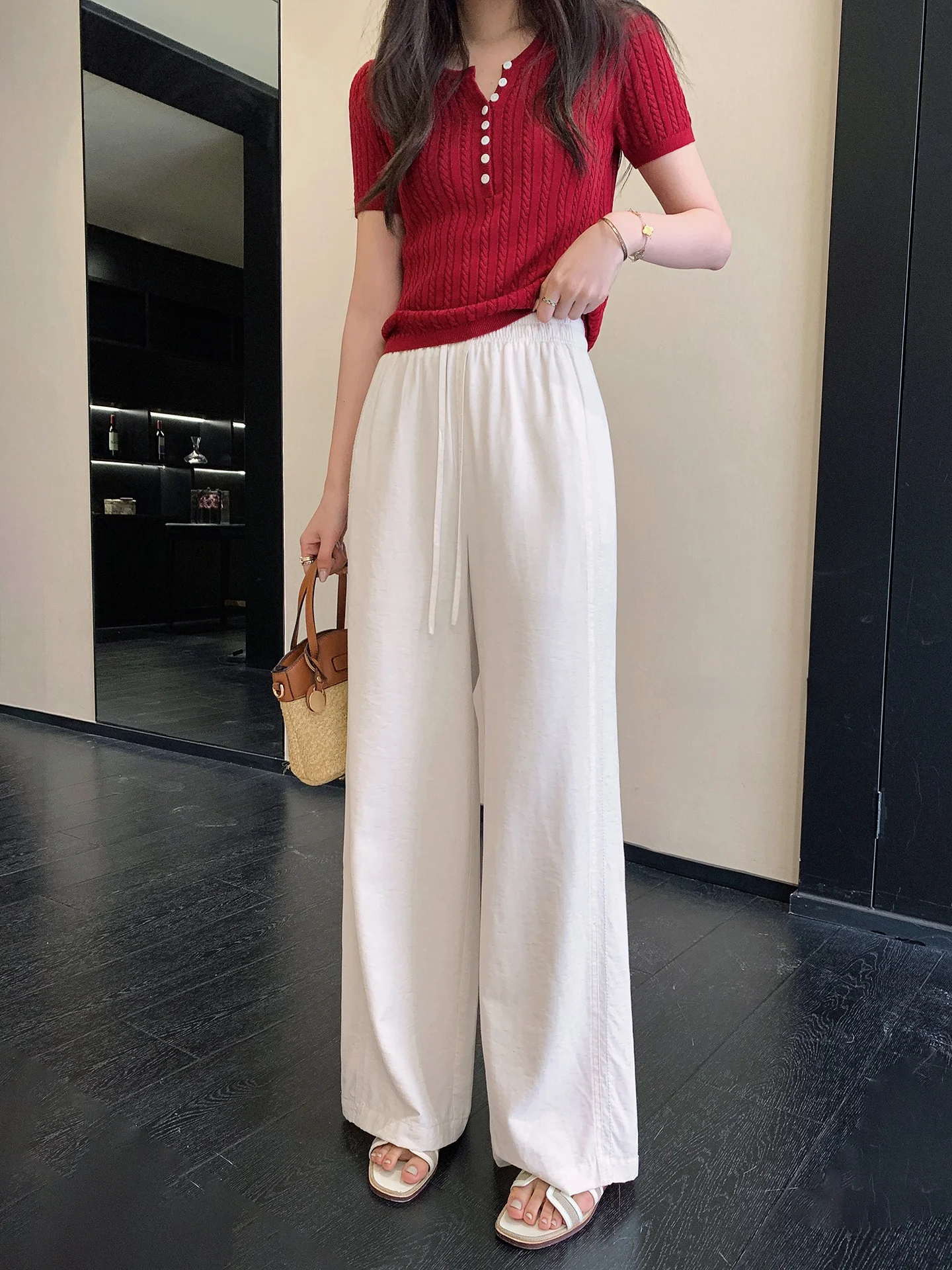 Ms.Daoge Ladies Linen Wide Leg Pants Summer Thin Casual Trousers Draped Unique Beautiful Loose Feeling Casual Pants for Women
Ms.Daoge Ladies Linen Wide Leg Pants Summer Thin Casual Trousers Draped Unique Beautiful Loose Feeling Casual Pants for Women