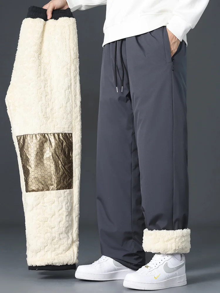 Thiened Fce Winter Cycling Pants Men's Outerwear Tee-Proof Lamb Velvet Pants Warm Riding Trousers Loose Straight Leg J...
Thiened Fce Winter Cycling Pants Men's Outerwear Tee-Proof Lamb Velvet Pants Warm Riding Trousers Loose Straight Leg J...
