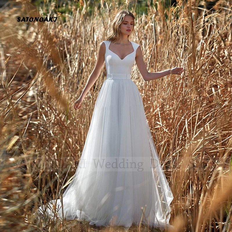 Elegant Simple Boho Beach Satin Wedding Dress for Women V-Neck A-Line Backless Bride Gown Vestidos De Novia Custom Robe Mariée
Elegant Simple Boho Beach Satin Wedding Dress for Women V-Neck A-Line Backless Bride Gown Vestidos De Novia Custom Robe Mariée
