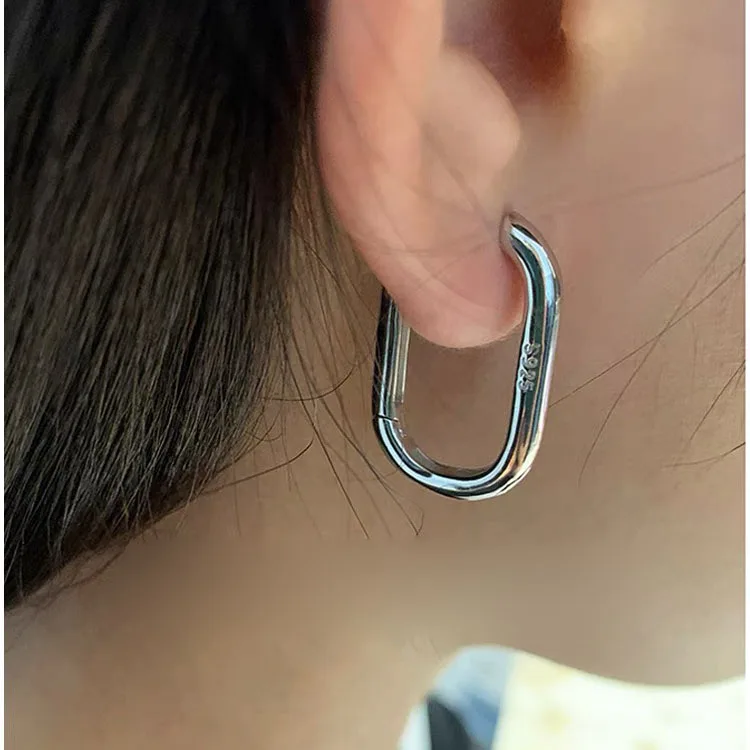 Винтажные серьги BF CLUB из серебра 925 пробы для женщин, модные золотые прямоугольные серьги, ювелирные изделия, предотвращают аллергию, аксессуары
Винтажные серьги BF CLUB из серебра 925 пробы для женщин, модные золотые прямоугольные серьги, ювелирные изделия, предотвращают аллергию, аксессуары