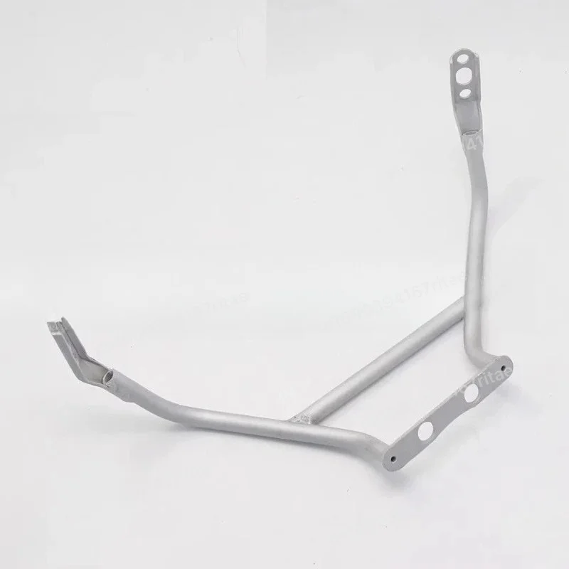 Suitable for CBR900 CBR919 reversing hood , windshield , rearview mirror bracket, reversing frame
Suitable for CBR900 CBR919 reversing hood , windshield , rearview mirror bracket, reversing frame