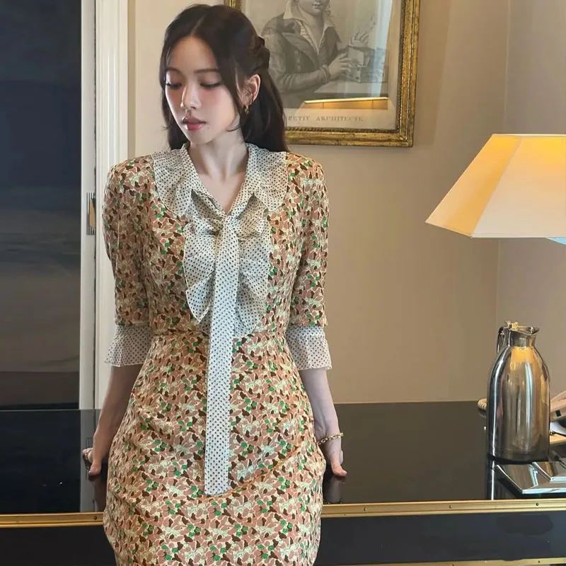 Liu Zhimin Summer New Floral Polka Dot Dress Women's Waist Cinched High Fashion Long Skirt French Style Cotton Sleeveless A-L...
Liu Zhimin Summer New Floral Polka Dot Dress Women's Waist Cinched High Fashion Long Skirt French Style Cotton Sleeveless A-L...