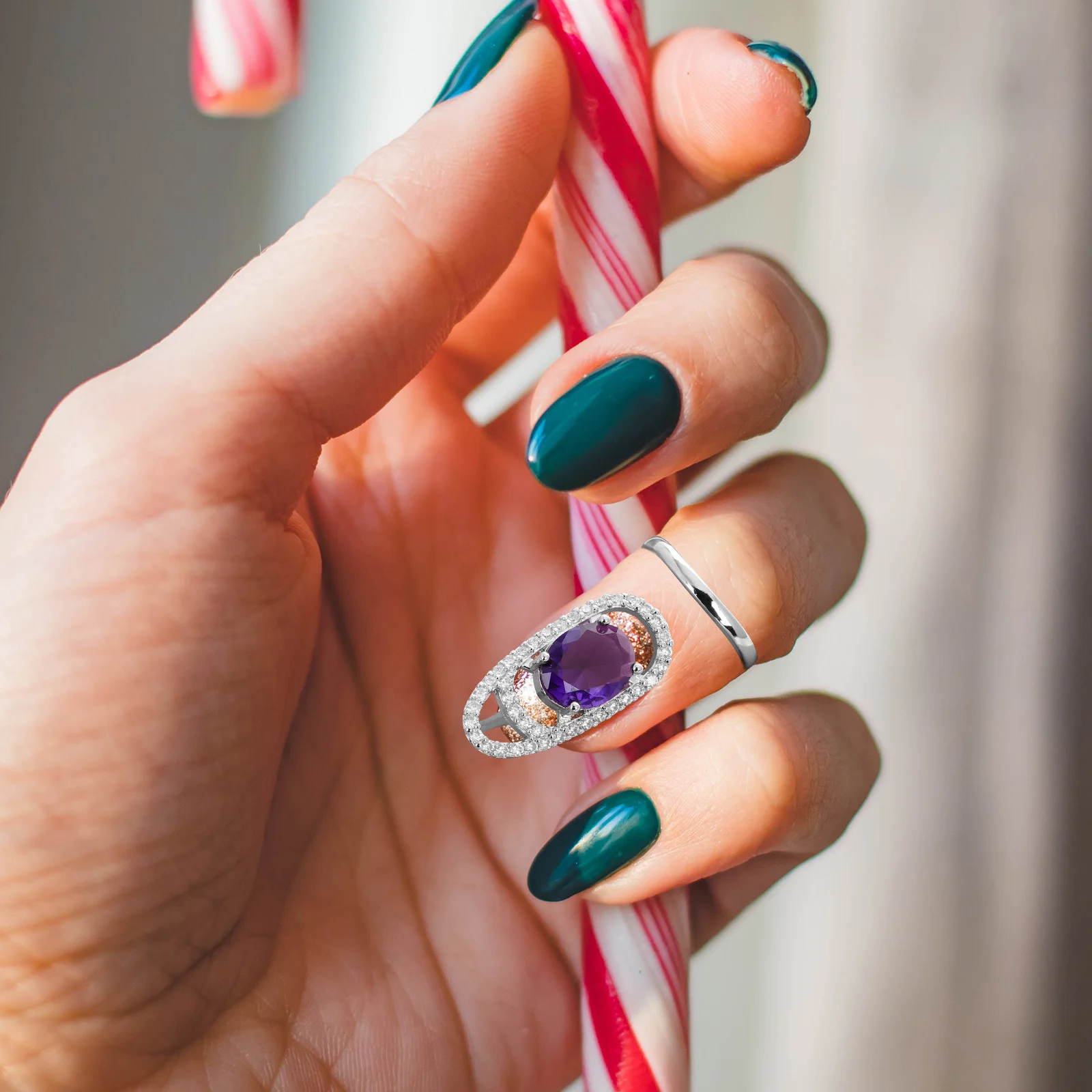 Adjustable Open Finger Ring Women Nail Jewelry Rhinestone Decoration Knuckle Charm Elegant Cuff Suitable Party Present
Adjustable Open Finger Ring Women Nail Jewelry Rhinestone Decoration Knuckle Charm Elegant Cuff Suitable Party Present