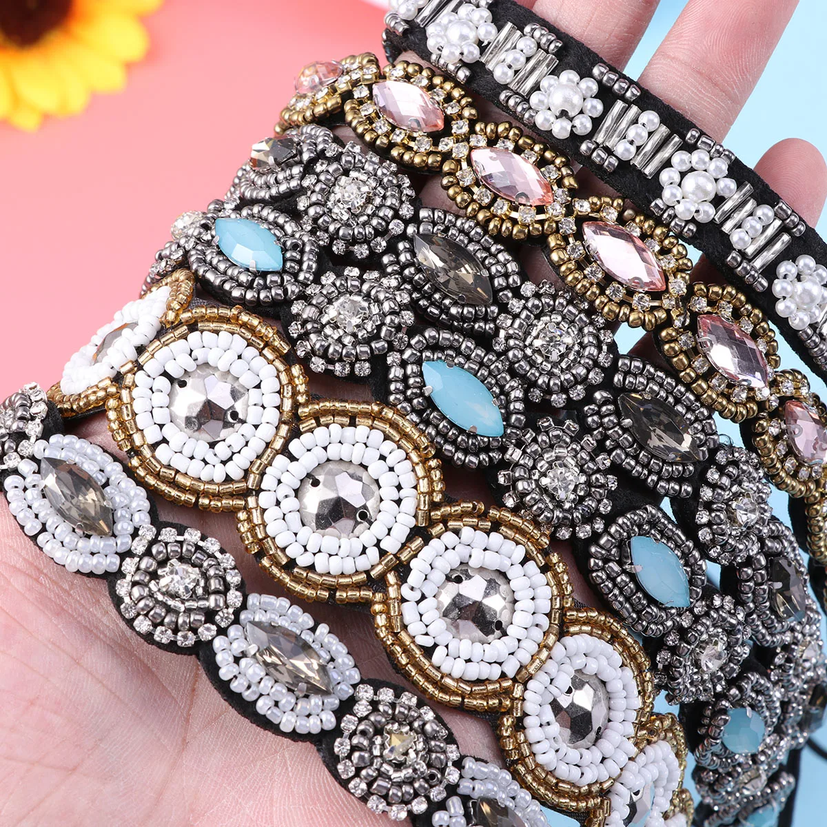 6pcs Rhinestone Beads Hair Ribbon for Women Elastic Crystal Wedding Party Hair Care Styling Beads Headbands For Women Tool
6pcs Rhinestone Beads Hair Ribbon for Women Elastic Crystal Wedding Party Hair Care Styling Beads Headbands For Women Tool