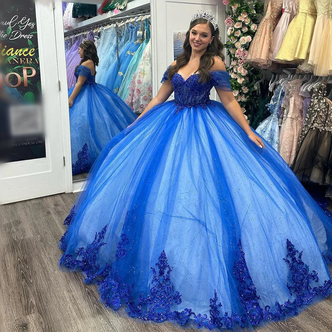 Angelsbridep Королевского синего цвета с открытыми плечами мексиканские платья Quinceanera кружевные аппликации расшитые бисером Бальные платья Sweet 16 Vestidos De 15 лет
Angelsbridep Королевского синего цвета с открытыми плечами мексиканские платья Quinceanera кружевные аппликации расшитые бисером Бальные платья Sweet 16 Vestidos De 15 лет