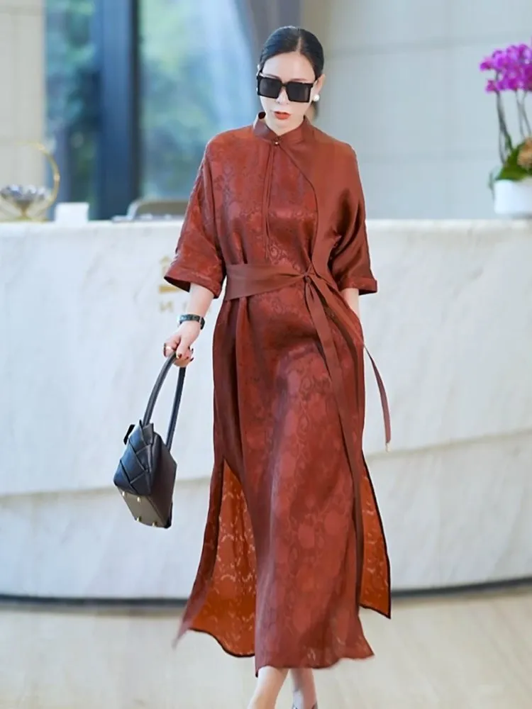 High-End Luxury New Chinese Style Brick Red Color Summer Dress Elegantly Simple European Organza Retro National Trend Long Dress
High-End Luxury New Chinese Style Brick Red Color Summer Dress Elegantly Simple European Organza Retro National Trend Long Dress
