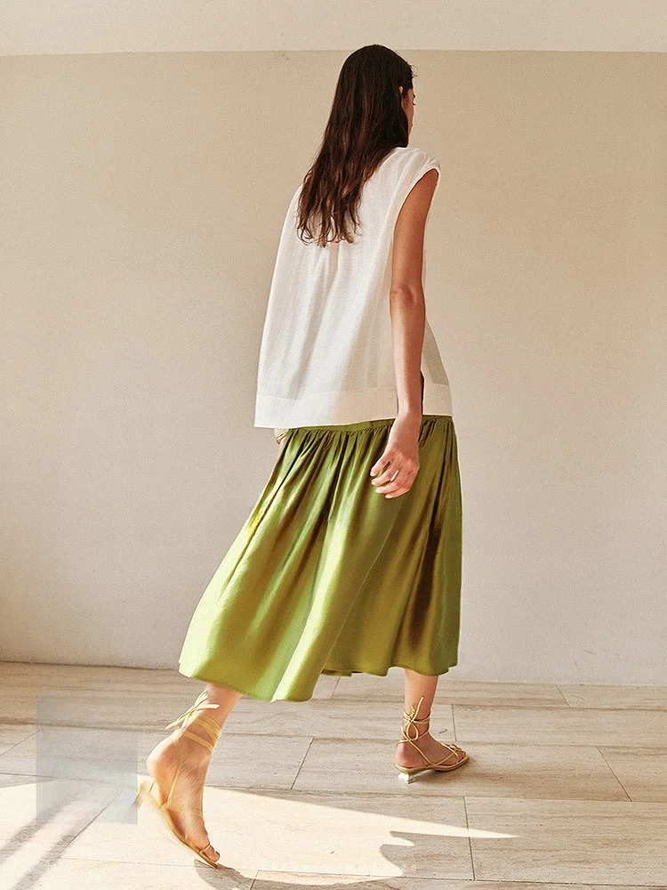 Oliver Green Elastic Waist Pleated A-Line Skirt Women Summer Metropolis Fluffy A-Line Skirts Business Casual Style
Oliver Green Elastic Waist Pleated A-Line Skirt Women Summer Metropolis Fluffy A-Line Skirts Business Casual Style