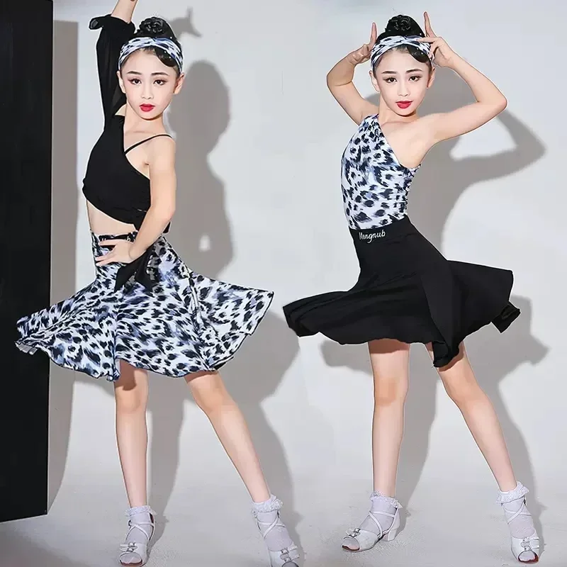Kids Dresses for Girls Latin Dance Dress Short Sleeve Ballroom Competition Practice Solid Tango Stage Performance Costumes
Kids Dresses for Girls Latin Dance Dress Short Sleeve Ballroom Competition Practice Solid Tango Stage Performance Costumes