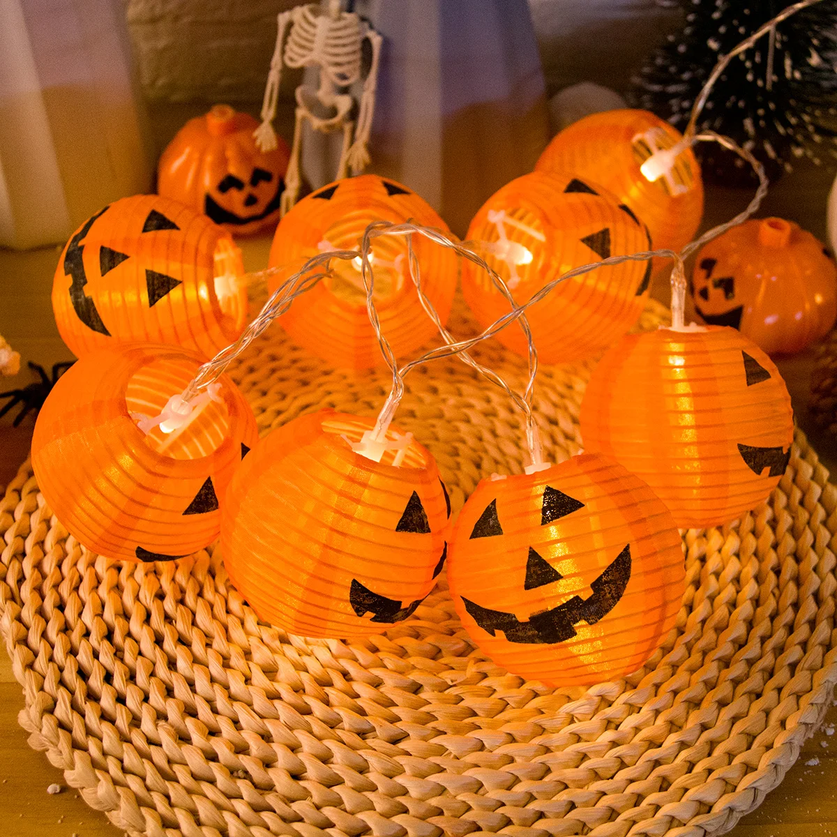 1.5M 10LED Halloween Pumpkin Lantern String Lights Halloween 3D Paper Pumpkin Pendant Lantern Halloween Party Home Decoration
1.5M 10LED Halloween Pumpkin Lantern String Lights Halloween 3D Paper Pumpkin Pendant Lantern Halloween Party Home Decoration