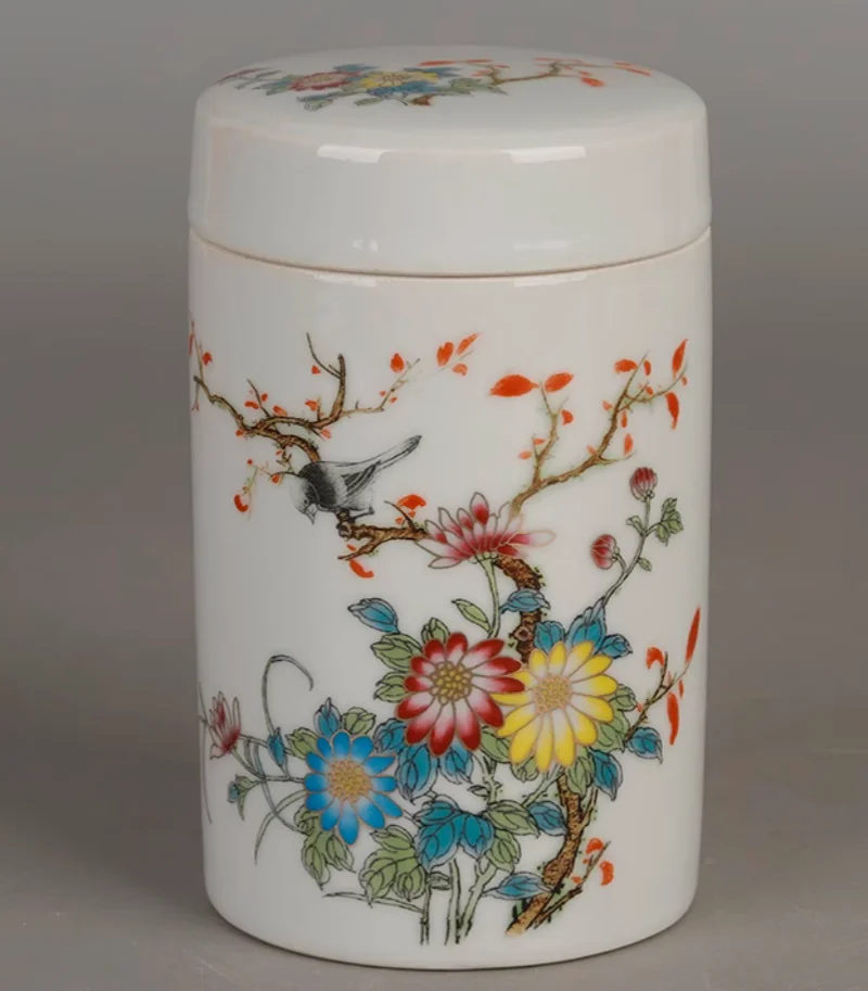 5.1" Collect Chinese Famille-rose Porcelain Chrysanthemum Tea Canister Caddy Pot
5.1" Collect Chinese Famille-rose Porcelain Chrysanthemum Tea Canister Caddy Pot