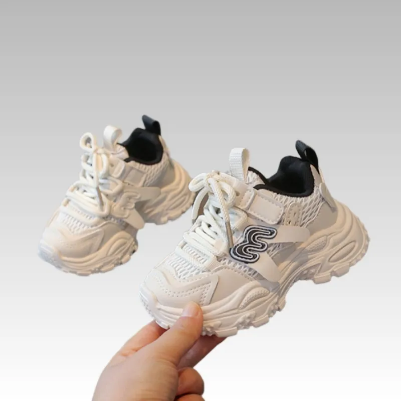 Children's Casual Shoes Boys' Father's Shoes Girls' Sports Shoes Autumn 2026 New Children's Anti-skid Soft Sole Running Shoes
Children's Casual Shoes Boys' Father's Shoes Girls' Sports Shoes Autumn 2026 New Children's Anti-skid Soft Sole Running Shoes