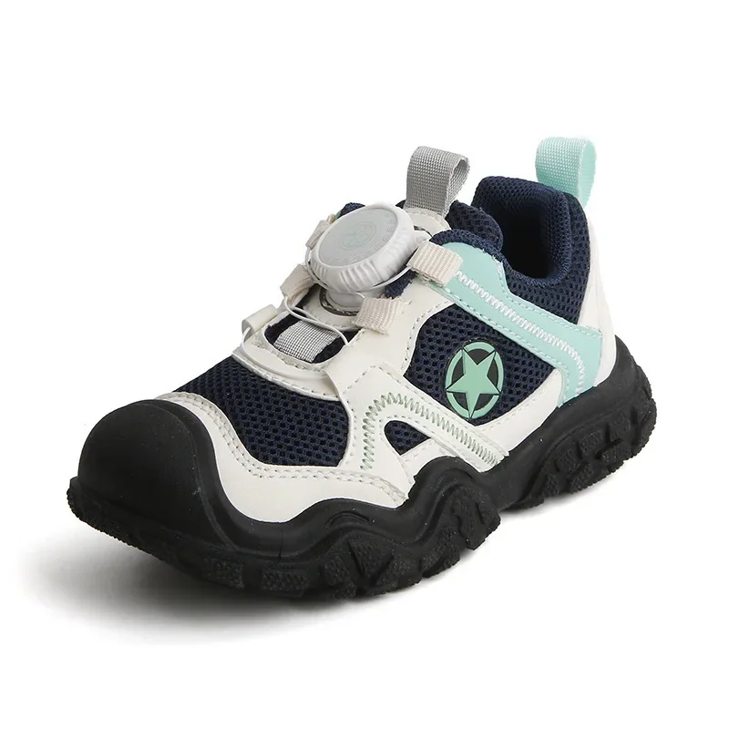 Новая детская повседневная сетчатая обувь, дышащая уличная спортивная обувь для бега для маленьких мальчиков и девочек, удобная легкая детская прогулочная обувь 
Новая детская повседневная сетчатая обувь, дышащая уличная спортивная обувь для бега для маленьких мальчиков и девочек, удобная легкая детская прогулочная обувь
