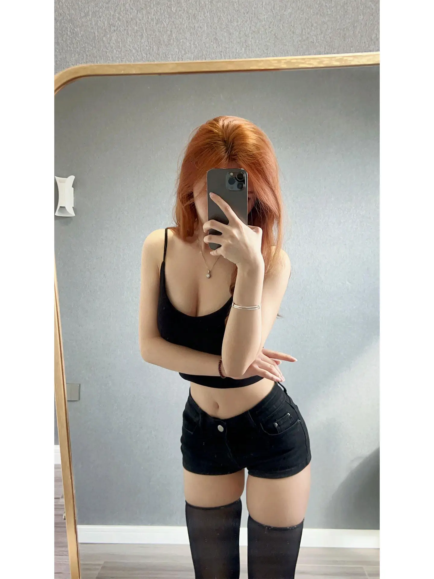 Sexy Trendy Short Jeans Size Y2K Denim Supermodel Pants Women Summer Club Tight A-Line Butt Lifting Hot Trendy Pants
Sexy Trendy Short Jeans Size Y2K Denim Supermodel Pants Women Summer Club Tight A-Line Butt Lifting Hot Trendy Pants