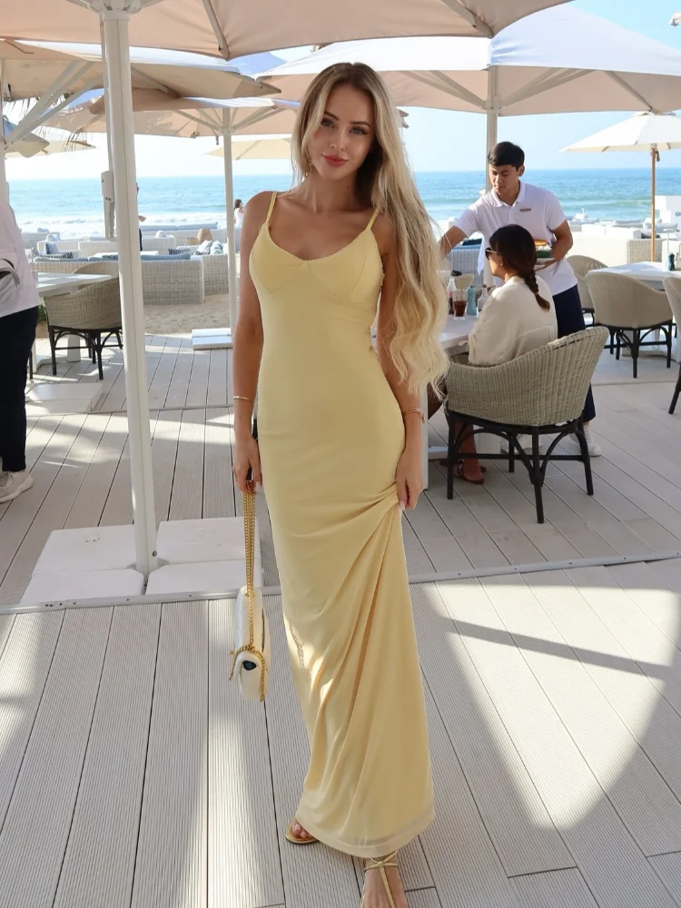 Women's Sexy Spaghetti Strap Maxi Dress Solid Low Cut Backless Bodycon Classic Dresses 2026 Lady Summer Beach Vacation Vestidos
Women's Sexy Spaghetti Strap Maxi Dress Solid Low Cut Backless Bodycon Classic Dresses 2026 Lady Summer Beach Vacation Vestidos