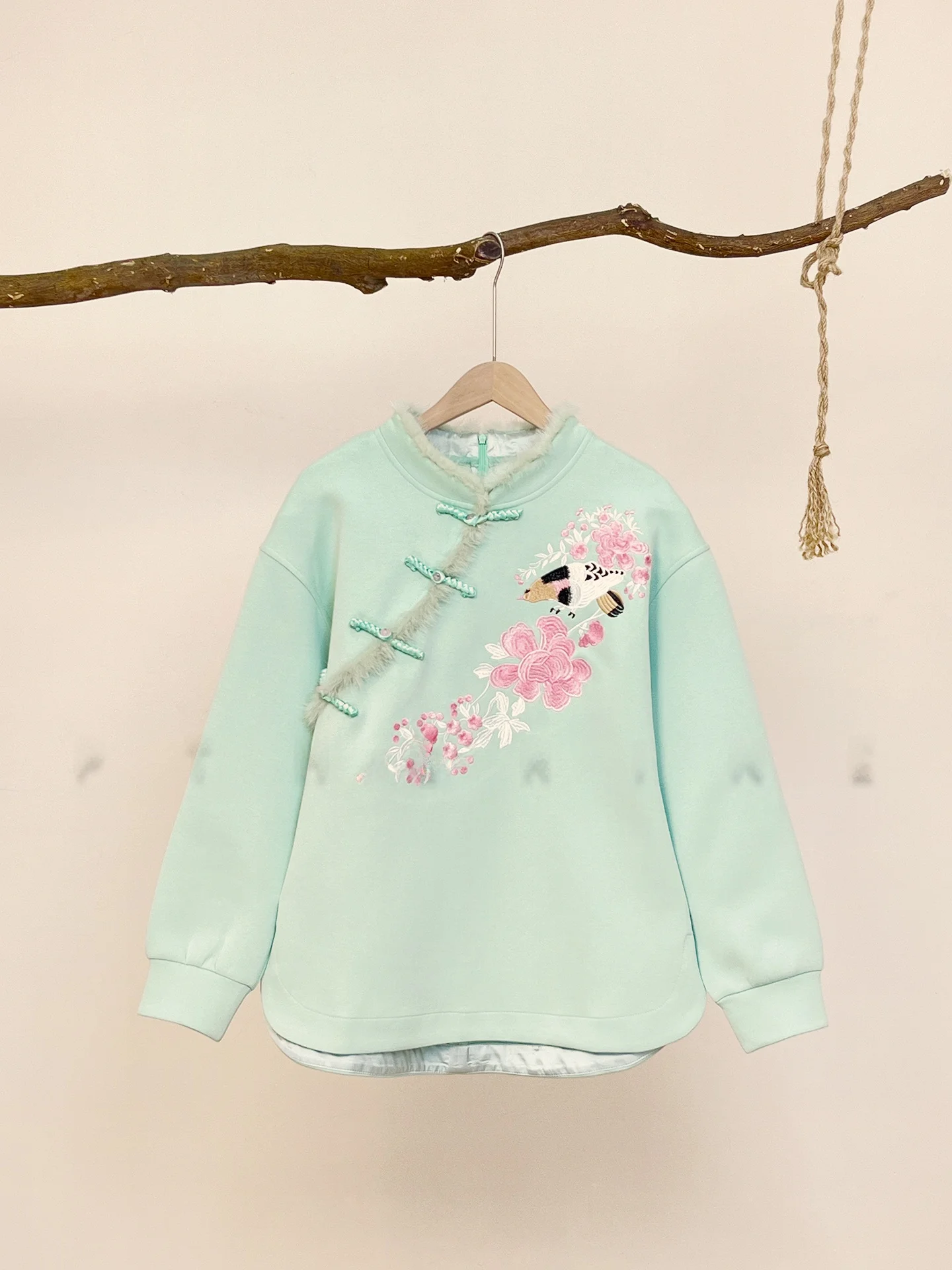 Slimming Effectiven Ptherine Hoodie Traditional Chinese Sle Button Plu Versatile Slim Fit Sweatirt for Women
Slimming Effectiven Ptherine Hoodie Traditional Chinese Sle Button Plu Versatile Slim Fit Sweatirt for Women