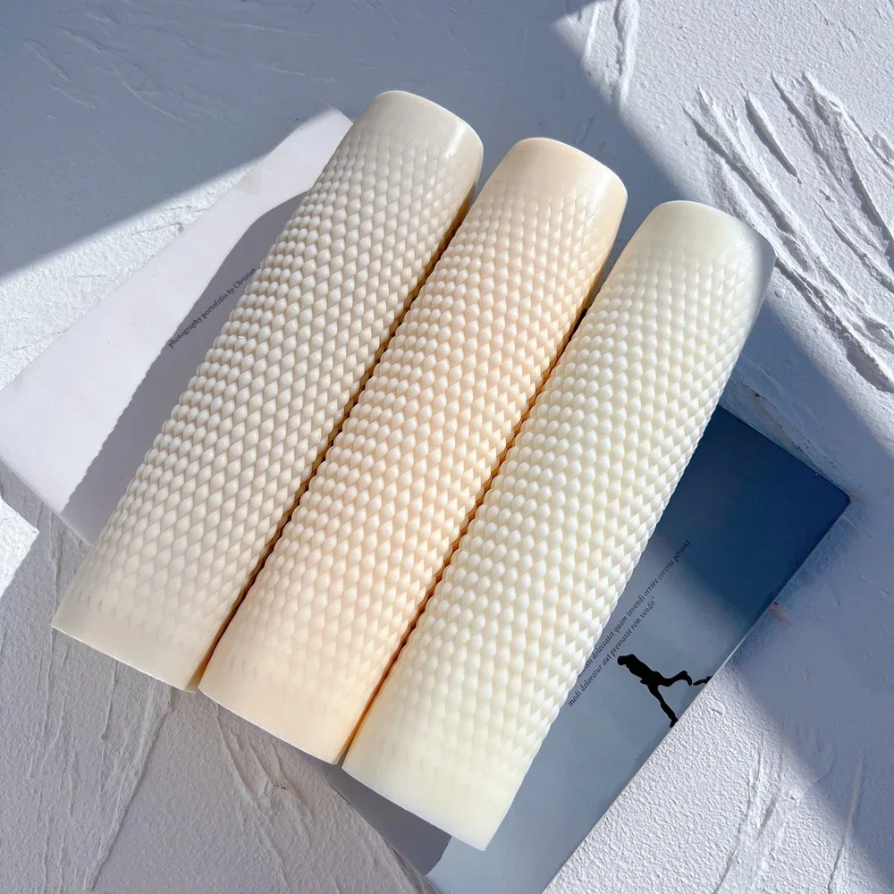 Raindrop Long Pillar Candle Mold Aesthetic Swirl Home Decor Molds Geometric Curved Pillar Silicone Candles Mould
Raindrop Long Pillar Candle Mold Aesthetic Swirl Home Decor Molds Geometric Curved Pillar Silicone Candles Mould