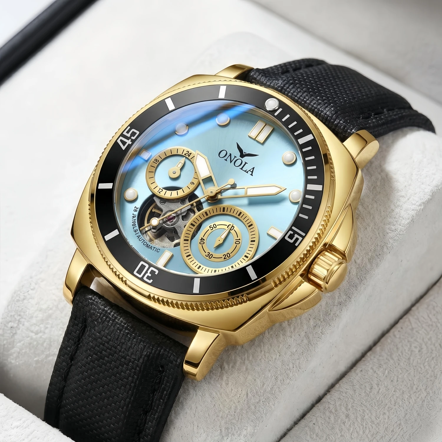 ONOLA Fashion Sports Hollow out Fully Automatic Men's Mechanical Watch Belt Multi functional
ONOLA Fashion Sports Hollow out Fully Automatic Men's Mechanical Watch Belt Multi functional