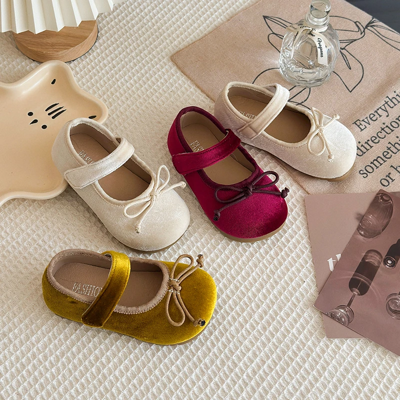 2026 Spring Autumn New Children Leather Shoes for Girls Fashion Korean Style Soft Bottom Anti-slippery Versatile Princess Shoes
2026 Spring Autumn New Children Leather Shoes for Girls Fashion Korean Style Soft Bottom Anti-slippery Versatile Princess Shoes