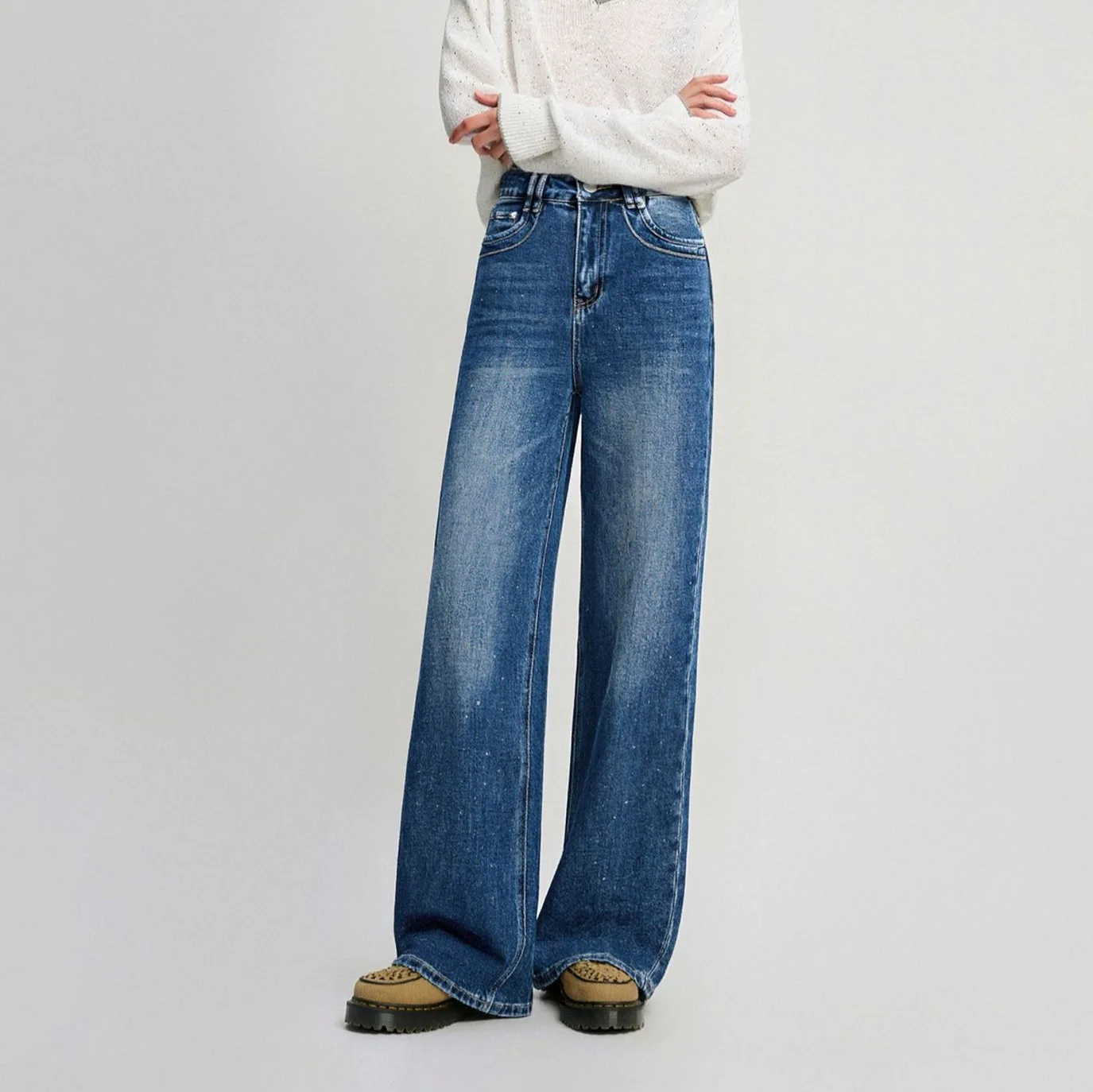 Retro Blue Fleece Lined High Waist Extended Length Denim Jeans Glittering Wide Leg Pants Elegant Casual Cotton Blend
Retro Blue Fleece Lined High Waist Extended Length Denim Jeans Glittering Wide Leg Pants Elegant Casual Cotton Blend