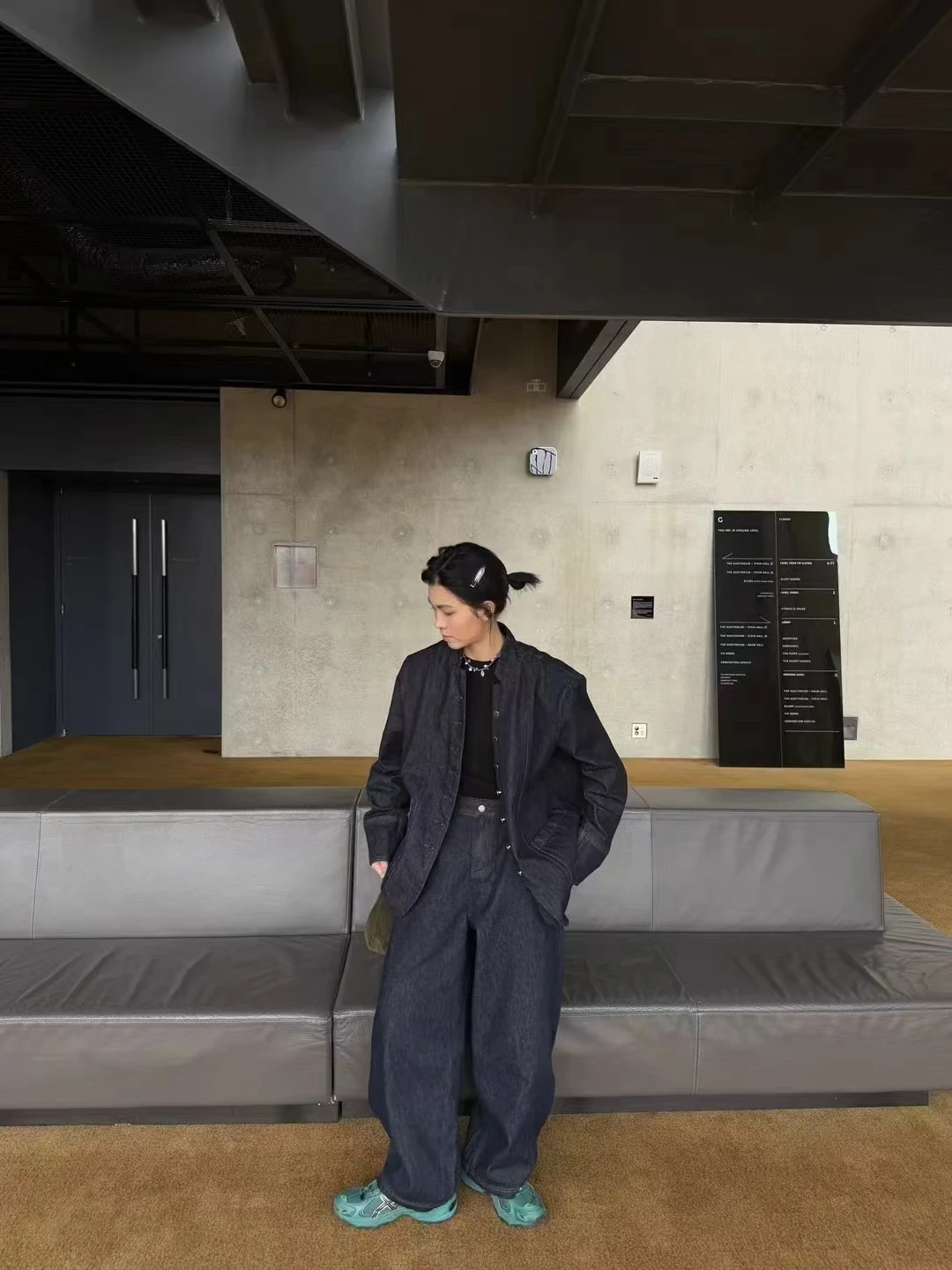 Винтажная джинсовая куртка свободного кроя BaBESLE "Stay Out" с эффектом высокой плотности ткани, верхняя одежда
Винтажная джинсовая куртка свободного кроя BaBESLE "Stay Out" с эффектом высокой плотности ткани, верхняя одежда