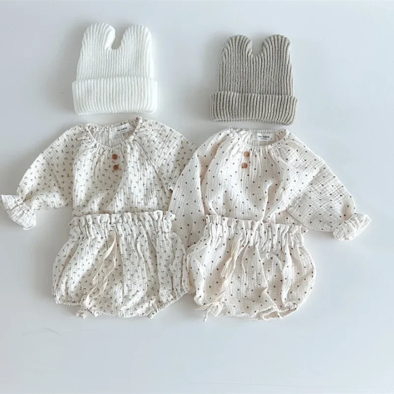2024 Spring Newborn Floral Print Cotton Long Sleeve Tops+Shorts 2pcs Boy Girl Baby Loose Dots T-shirt Set Thin Infant Tees Suit
2024 Spring Newborn Floral Print Cotton Long Sleeve Tops+Shorts 2pcs Boy Girl Baby Loose Dots T-shirt Set Thin Infant Tees Suit