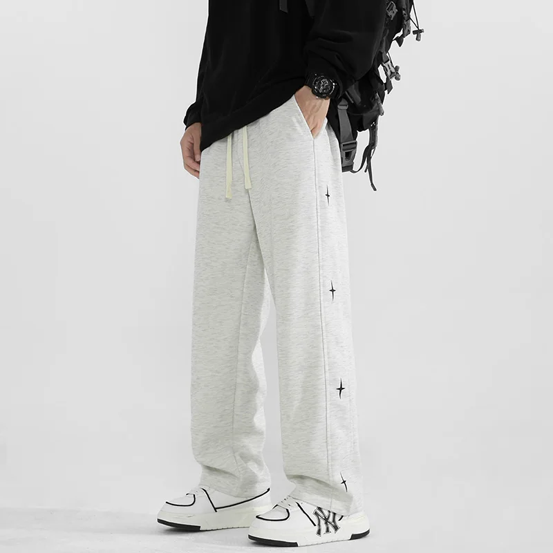 Classic Black White Sweatpants Men Straight Leg Casual Pants Loose Fit Simple Design Mens Trousers Spring and Fall
Classic Black White Sweatpants Men Straight Leg Casual Pants Loose Fit Simple Design Mens Trousers Spring and Fall