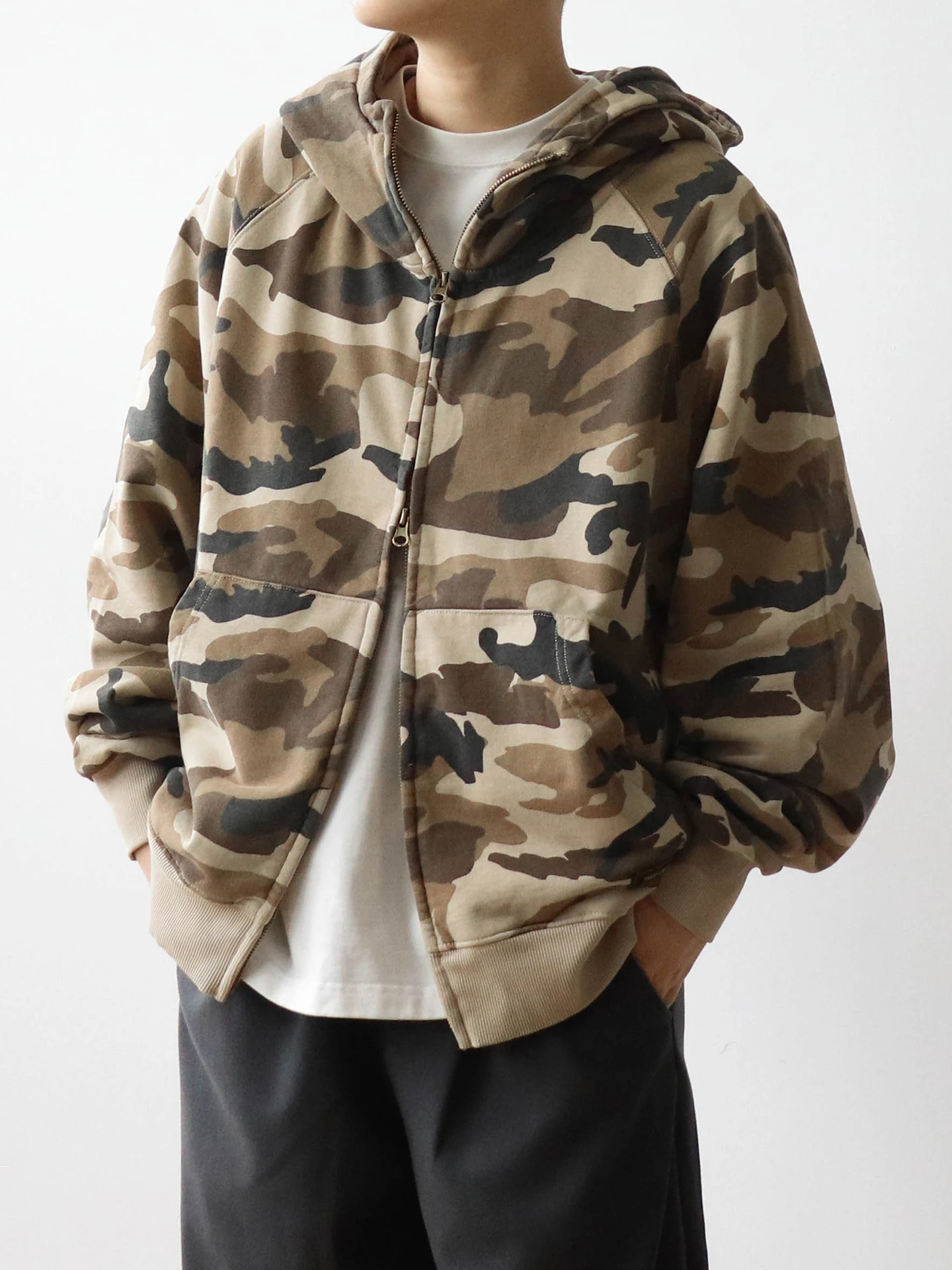 Retro Camouflage Hooded Open Cardigan Sweatirt ex Heavyweight Pure Cotton Zipper Faion ort Jaet for Autumn
Retro Camouflage Hooded Open Cardigan Sweatirt ex Heavyweight Pure Cotton Zipper Faion ort Jaet for Autumn