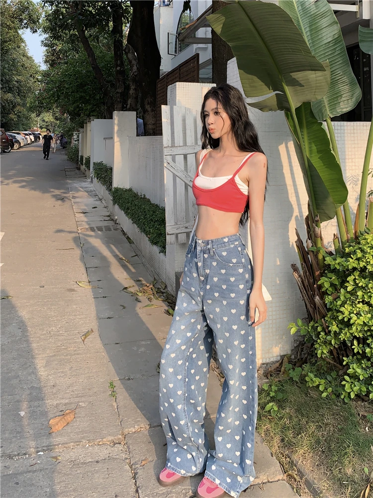 High Waist Straight Leg Denim Jeans Women's Faion Casual Loose Fit Summer New Arrival Printed Heart Design Long Pants
High Waist Straight Leg Denim Jeans Women's Faion Casual Loose Fit Summer New Arrival Printed Heart Design Long Pants
