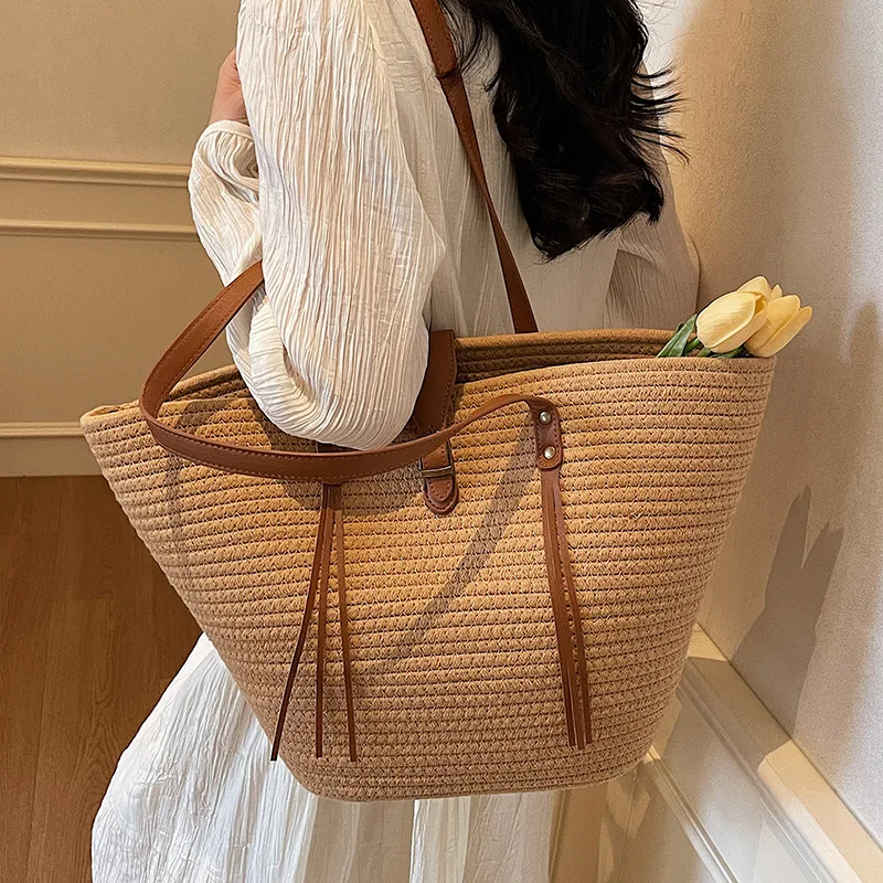 2025 new casual small fresh weaving armpit beach bag commuter large capacity commuter vegetable basket tote bag female
2025 new casual small fresh weaving armpit beach bag commuter large capacity commuter vegetable basket tote bag female