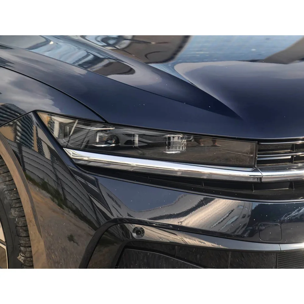 For Volkswagen VW Magotan 2024 Low Car Front Headlight Cover Transparent Lampshade Plexiglass Replace Original Lens Shell
For Volkswagen VW Magotan 2024 Low Car Front Headlight Cover Transparent Lampshade Plexiglass Replace Original Lens Shell