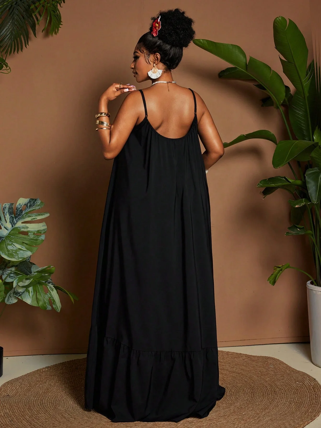 Plus Size Women Casual Summer Holiday Solid Sleeveless Ruffled Loose Flared Long Dress
Plus Size Women Casual Summer Holiday Solid Sleeveless Ruffled Loose Flared Long Dress