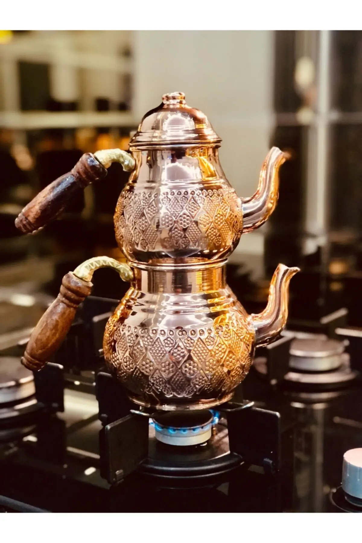 DOLBOVI hand embroidered copper teapot Baklava Model small size Cooper Tea Pots Handmade
DOLBOVI hand embroidered copper teapot Baklava Model small size Cooper Tea Pots Handmade