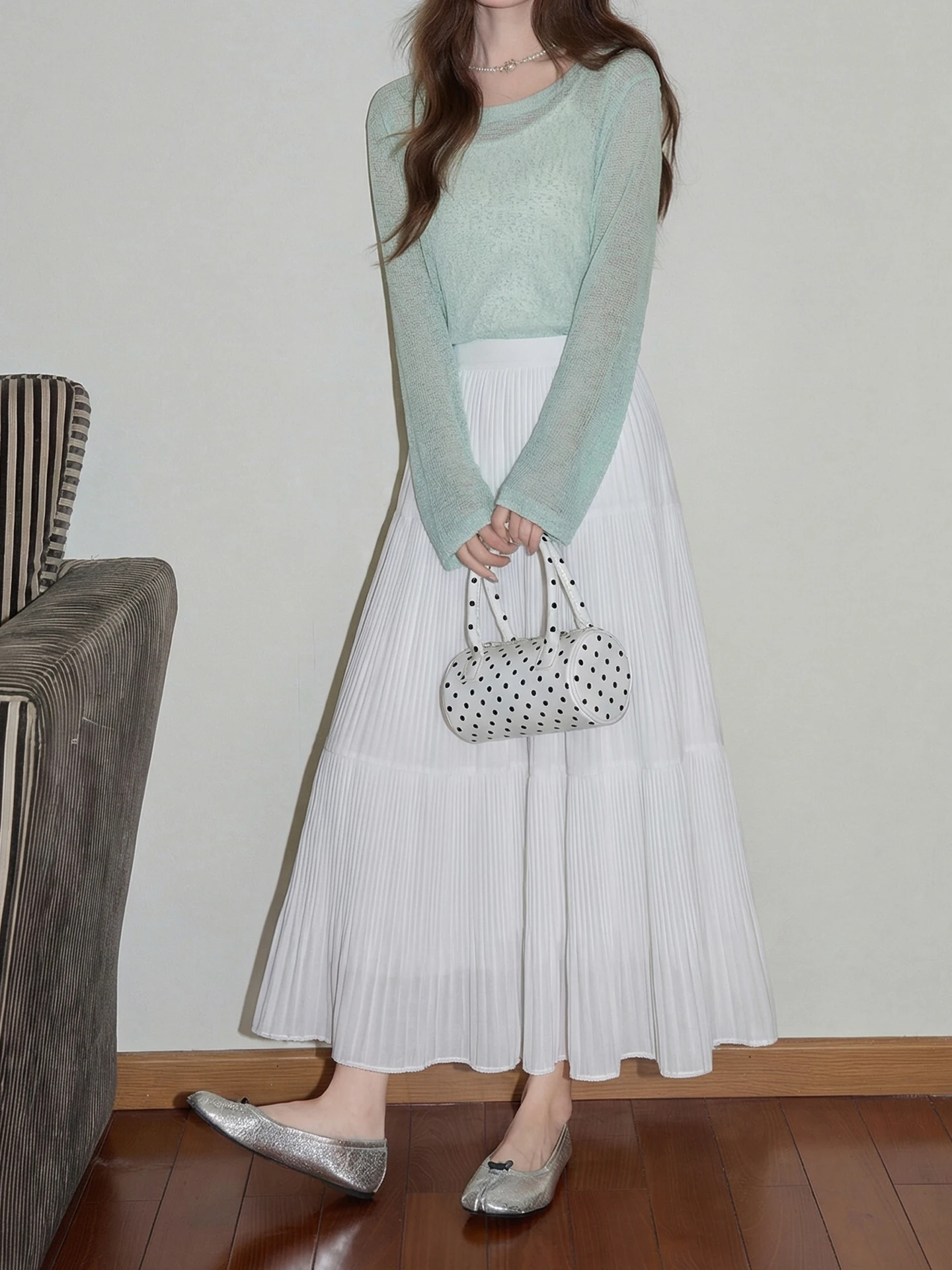 High Waist A-Line Chiffon Pleated White Half Skirt Women Summer Mesh Skirt Midi Length Cake Skirt Standalone Skirt
High Waist A-Line Chiffon Pleated White Half Skirt Women Summer Mesh Skirt Midi Length Cake Skirt Standalone Skirt