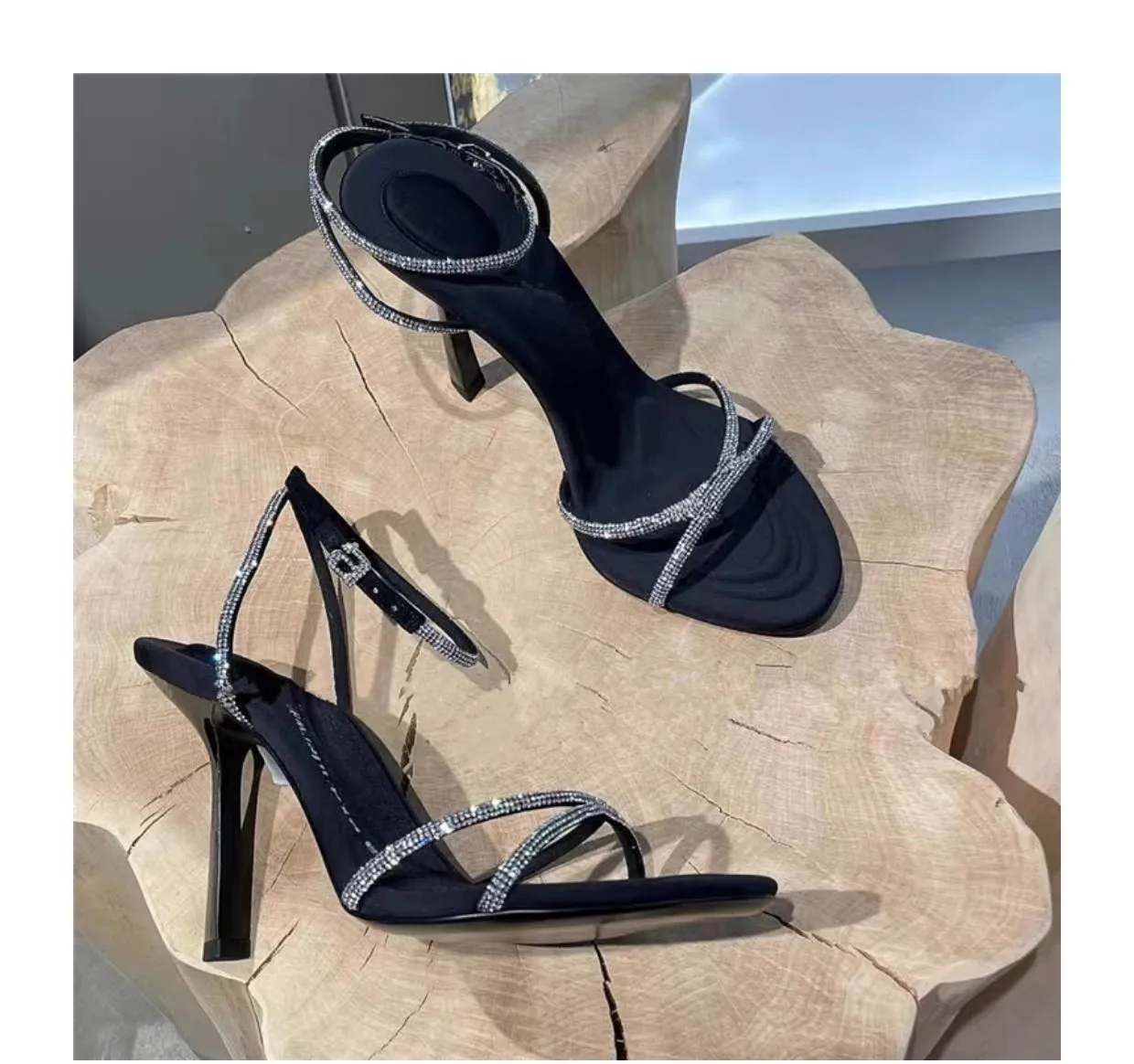 New Rhinestone Comfort Party Wedding Shoes for Women 2024 Summer Buckle Strap Girls High-heeled Fashion Stiletto Sandals
New Rhinestone Comfort Party Wedding Shoes for Women 2024 Summer Buckle Strap Girls High-heeled Fashion Stiletto Sandals