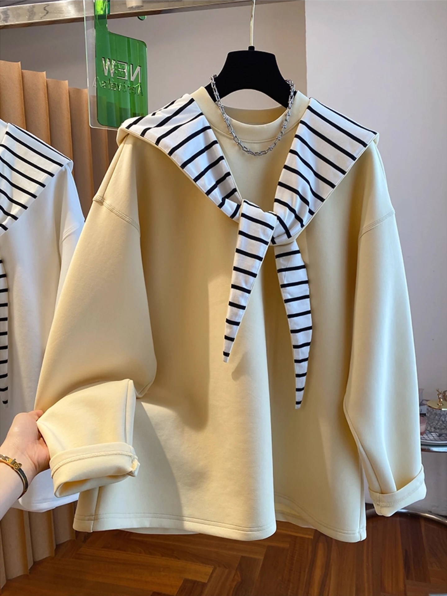 Women Loose Half Zip Hoodie Fashion Oversized Hoodies Casual Versatile Lazy Style Long Sleeve Sweatshirt Autumn Winter New 
Women Loose Half Zip Hoodie Fashion Oversized Hoodies Casual Versatile Lazy Style Long Sleeve Sweatshirt Autumn Winter New
