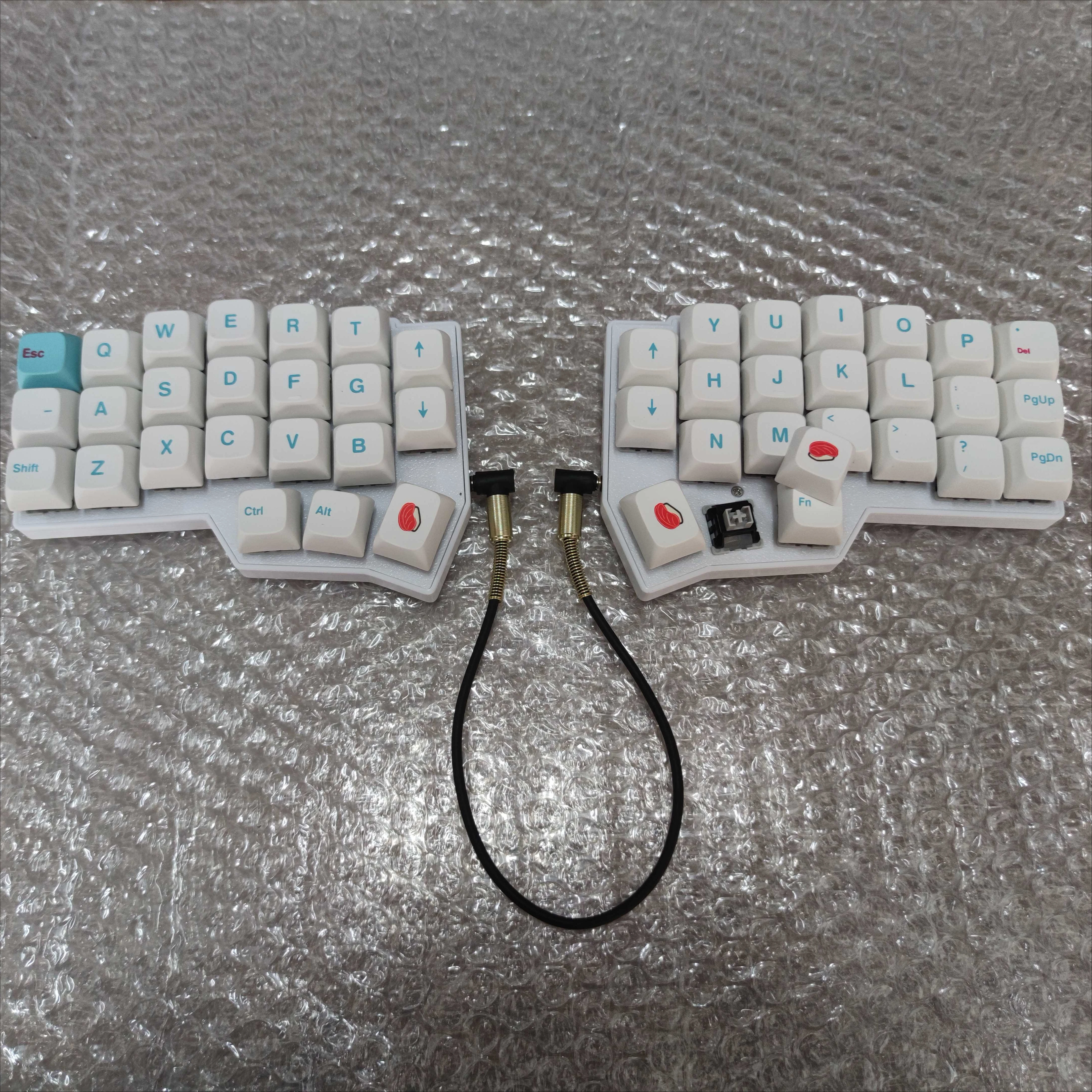 Wired Corne V4 Split Keyboard Kit Custom Hot Swap RGB Wired Split Keyboard Sushi Keycap VIAL Keymaps Ergonomics Gaming Keyboards
Wired Corne V4 Split Keyboard Kit Custom Hot Swap RGB Wired Split Keyboard Sushi Keycap VIAL Keymaps Ergonomics Gaming Keyboards