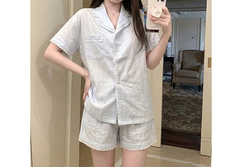 Blue Comfortable Lace Pajamas Women's Summer 2026 New Short-sleeved Shorts Set Loungewear
Blue Comfortable Lace Pajamas Women's Summer 2026 New Short-sleeved Shorts Set Loungewear
