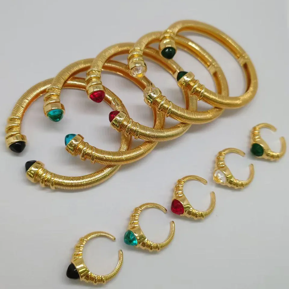 Zlxgirl New arrival Gold plated color women bangle and ring jewelry fashion Party bracelet couple accessory
Zlxgirl New arrival Gold plated color women bangle and ring jewelry fashion Party bracelet couple accessory