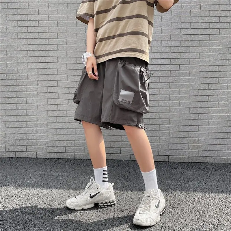 Loose Casual Workwear Men's Shorts Trendy and Versatile Pinch Pants in Summer Thin Style
Loose Casual Workwear Men's Shorts Trendy and Versatile Pinch Pants in Summer Thin Style