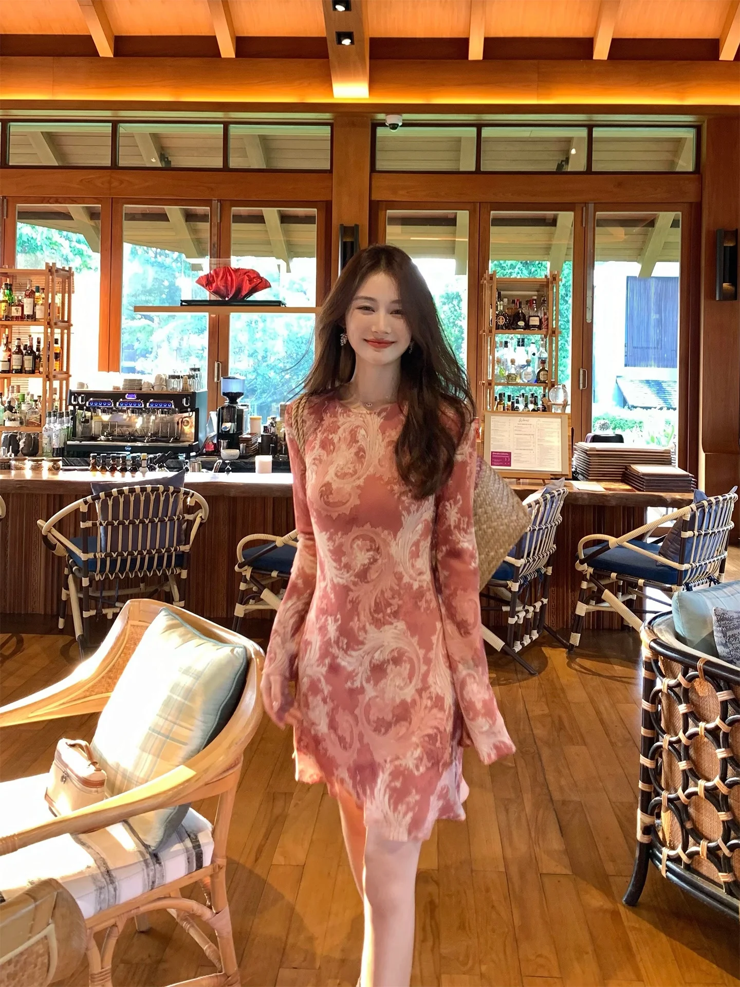 Spring Special Acanthus Print Asymmetrical Hem Long Sleeve Fairy Skirt Dress round Neck Casual Style Women's Dress
Spring Special Acanthus Print Asymmetrical Hem Long Sleeve Fairy Skirt Dress round Neck Casual Style Women's Dress