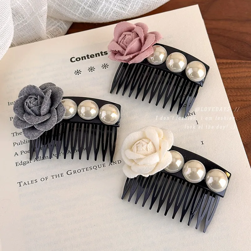 Forest Style Pearl Flower Hair Comb Elegant Fashion Design Gentle Grip Versatile Bangs Hair Accessories for Women Daily Party
Forest Style Pearl Flower Hair Comb Elegant Fashion Design Gentle Grip Versatile Bangs Hair Accessories for Women Daily Party