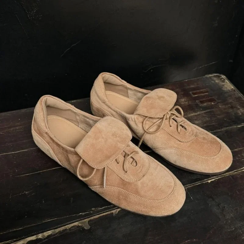 Весна 2024, новая кожаная мягкая и удобная женская обувь на плоском каблуке с круглым носком, кашемировые женские туфли на шнуровке в стиле ретро
Весна 2024, новая кожаная мягкая и удобная женская обувь на плоском каблуке с круглым носком, кашемировые женские туфли на шнуровке в стиле ретро