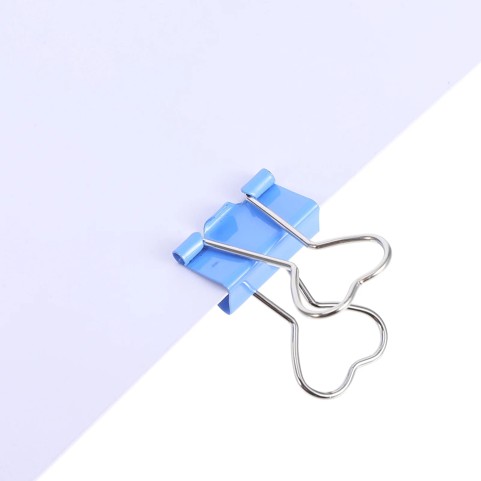 60pcs Heart Shaped Binder Clips Metal Paper Clamps Cute Hollow Design For Office Stationery Supplies Pink Mini Size
60pcs Heart Shaped Binder Clips Metal Paper Clamps Cute Hollow Design For Office Stationery Supplies Pink Mini Size