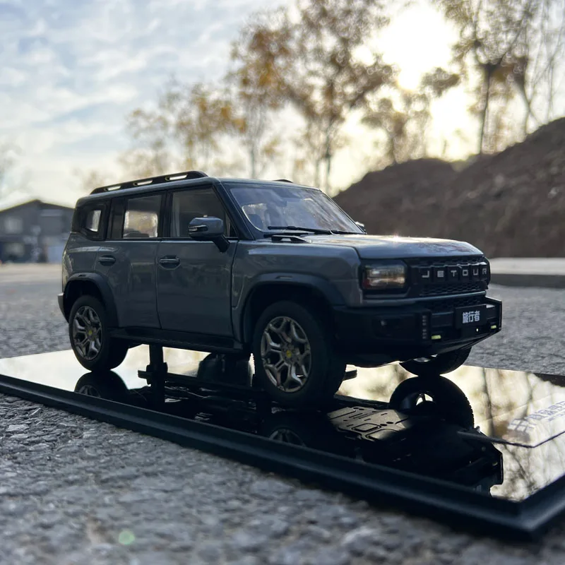 1:18 Original Model,CHERY Jetour Auto,Traveler,SUV,Alloy Car Model for Display,Gift and Collections
1:18 Original Model,CHERY Jetour Auto,Traveler,SUV,Alloy Car Model for Display,Gift and Collections
