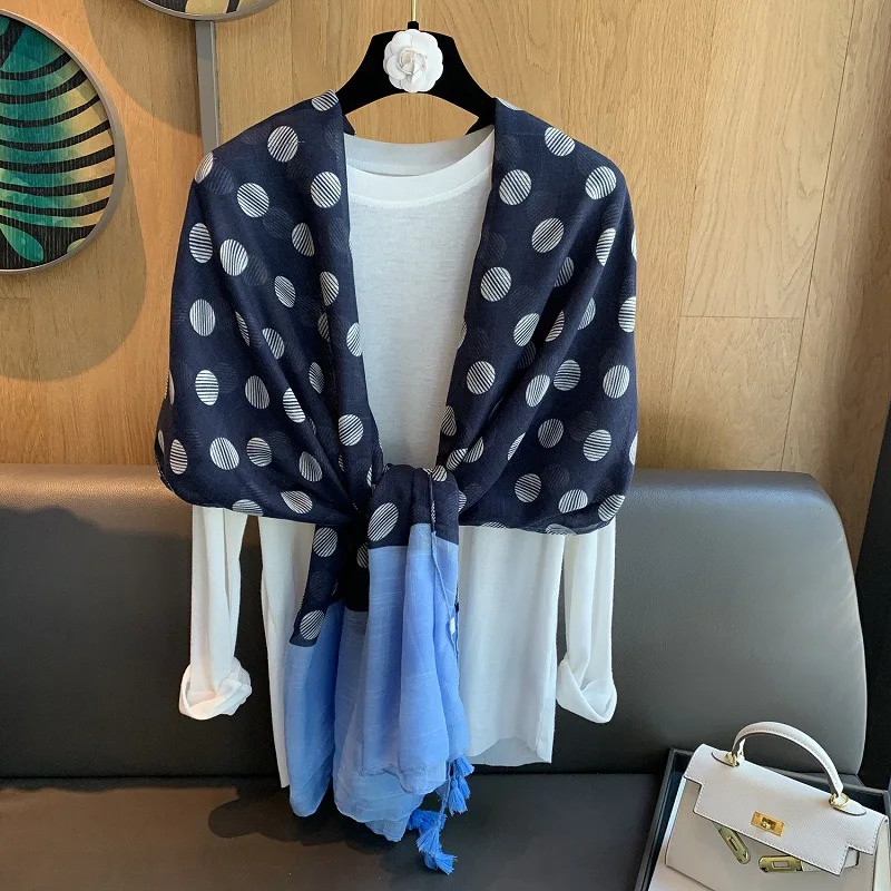 2025 Fashion Polka Dot Tassel Cotton Viscose Shawls Scarf Lady High Quality Thin Wrap Beach Stole Bufandas Muslim Hijab 180*90Cm
2025 Fashion Polka Dot Tassel Cotton Viscose Shawls Scarf Lady High Quality Thin Wrap Beach Stole Bufandas Muslim Hijab 180*90Cm