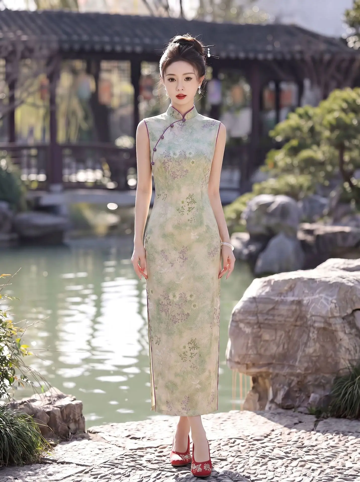 Chinese Style Hong Kong Style Sleeveless Long Cheongsam Summer Young Slim Fit Daily Qipao
Chinese Style Hong Kong Style Sleeveless Long Cheongsam Summer Young Slim Fit Daily Qipao